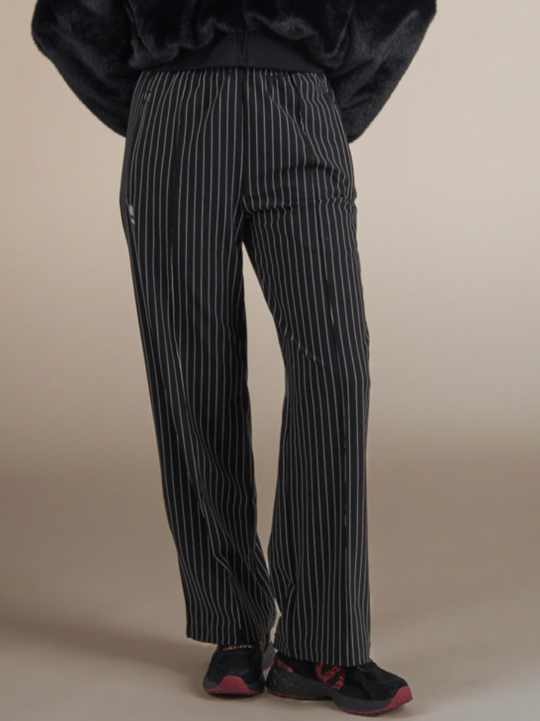 NO NAME Willo Jogging Black