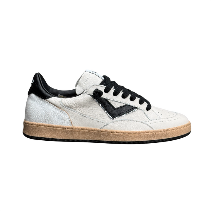 4B12 Sneaker Playnew D2027
