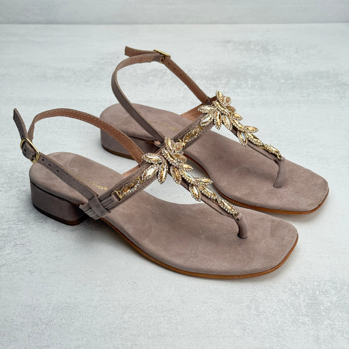 LE CHICCHE SANDALO SUEDE INFRADITO