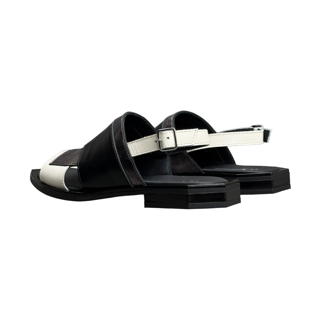 LE BOHÉMIEN Sandal SC39 Black